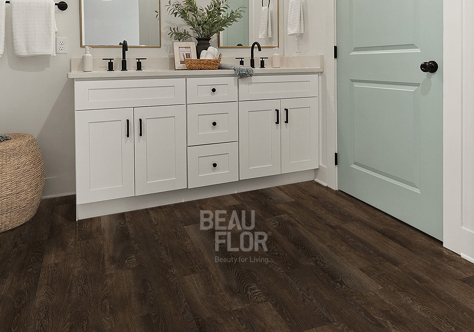 Beauflor, Oterra, Stargazer Oak in bathroom